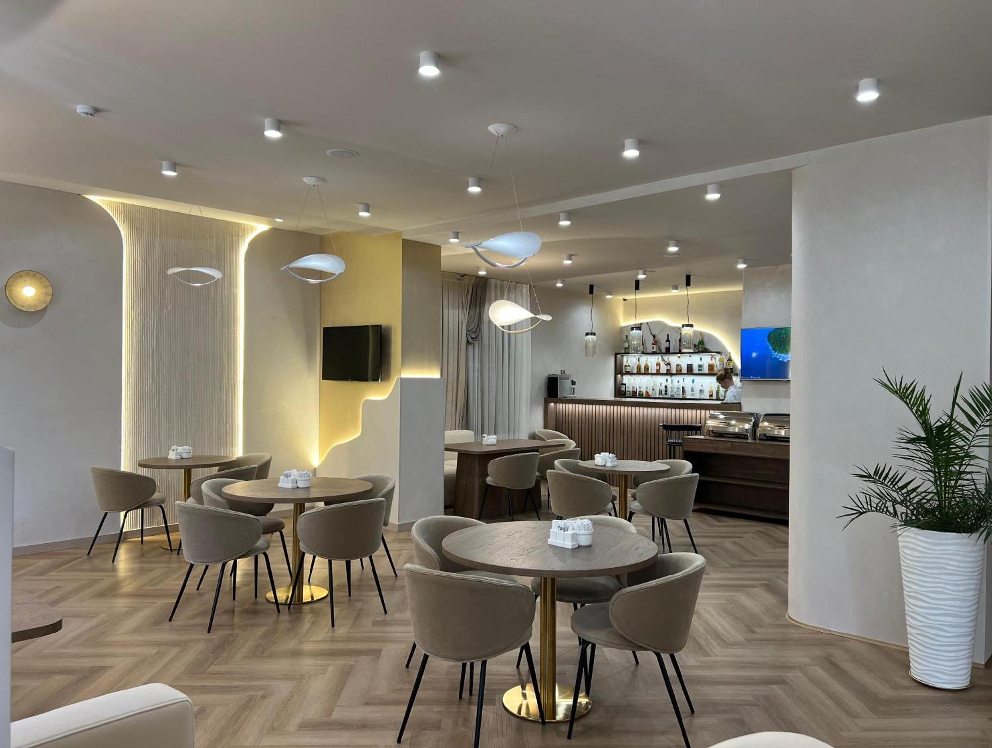 Hotel Fn Chimkent Extérieur photo